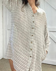 Woman Wearing Estilo Emoporio Manta Mini Linen Dress - Dress LUXAMORE
