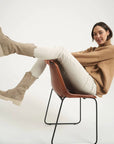 Woman Wearing Estilo Emporio Linen Stretch Pant - Natural - Pants LUXAMORE
