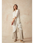 Woman Wearing Estilo Emporio Portofino Linen Dress - Dress LUXAMORE