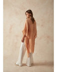 Woman Wearing Exclusive: Estilo Emporio Parla Top - Papagallo Oro - Tops LUXAMORE