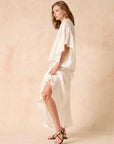 Woman Wearing Estilo Emporio Exclusive Maxi Ruota Skirt in Aida Pesante Black - Skirts LUXAMORE