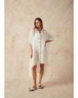 Woman Wearing Estilo Emporio La Cota Cover Up Linen Dress - Dress LUXAMORE