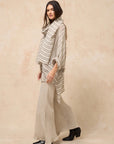 Woman Wearing Estilo Emporio Novo Flare Pant - Brasile Natural - Pants LUXAMORE