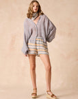 Woman Wearing Estilo Emporio Oboe Linen Shirt - Rete Anthracite - Top LUXAMORE