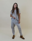 Woman Wearing La Bottega di Brunella Linen Pants - Fossil - Pants LUXAMORE