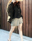 Woman Wearing La Bottega di Brunella Top Camicia Zolla - Garzata Nero - Tops LUXAMORE