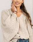 Woman Wearing La Bottega di Brunella Top Camicia Zolla - Garzata Nero - Tops LUXAMORE