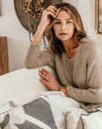 Woman Wearing La Bottega di Brunella Top Maglia Bonta - Campagna Naturale - Tops LUXAMORE