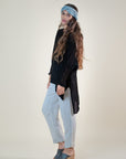 Woman Wearing La Bottega di Brunella Top Maglia Bonta - Campagna Nero - Tops LUXAMORE