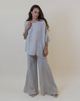 Woman Wearing La Bottega di Brunella Top Maglia Corsara - Campagna Naturale - Tops LUXAMORE