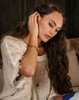 Woman Wearing La Bottega di Brunella Top Maglia Corsara - Campagna latte - Tops LUXAMORE