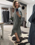 Woman Wearing La Bottega di Brunella Linen Dress VESTITO FAUSTA - Garza Egitto linen dress LUXAMORE