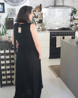 Woman Wearing Linen Dress Sleeveless Raw Edge, Maxi Made in Italy Black - Dress LUXAMORE