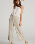 Woman Wearing Estilo Emporio Tropez Pant - Pants LUXAMORE