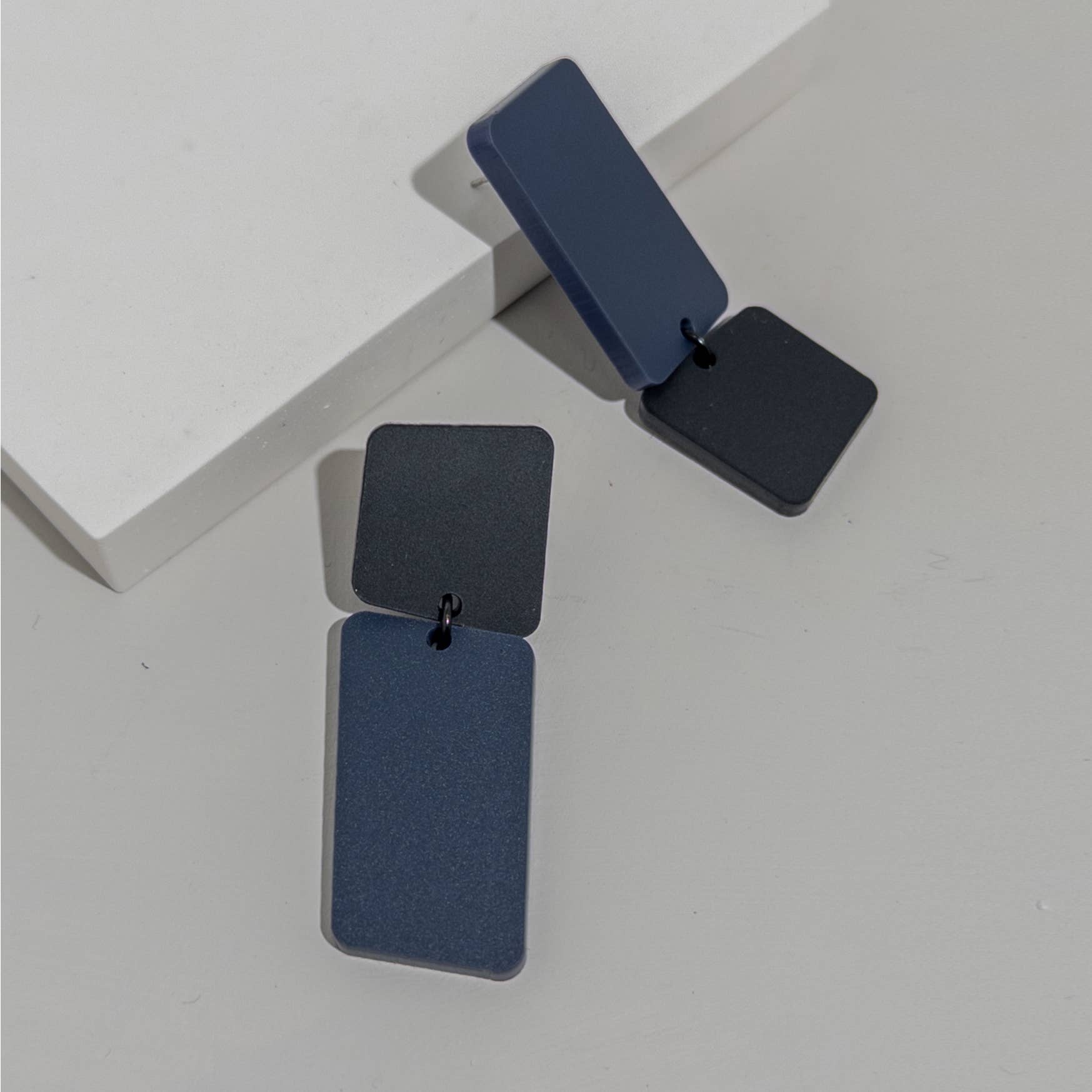 Mingled Bauhaus | Asymmetrical Earrings - Dark Blue and Black
