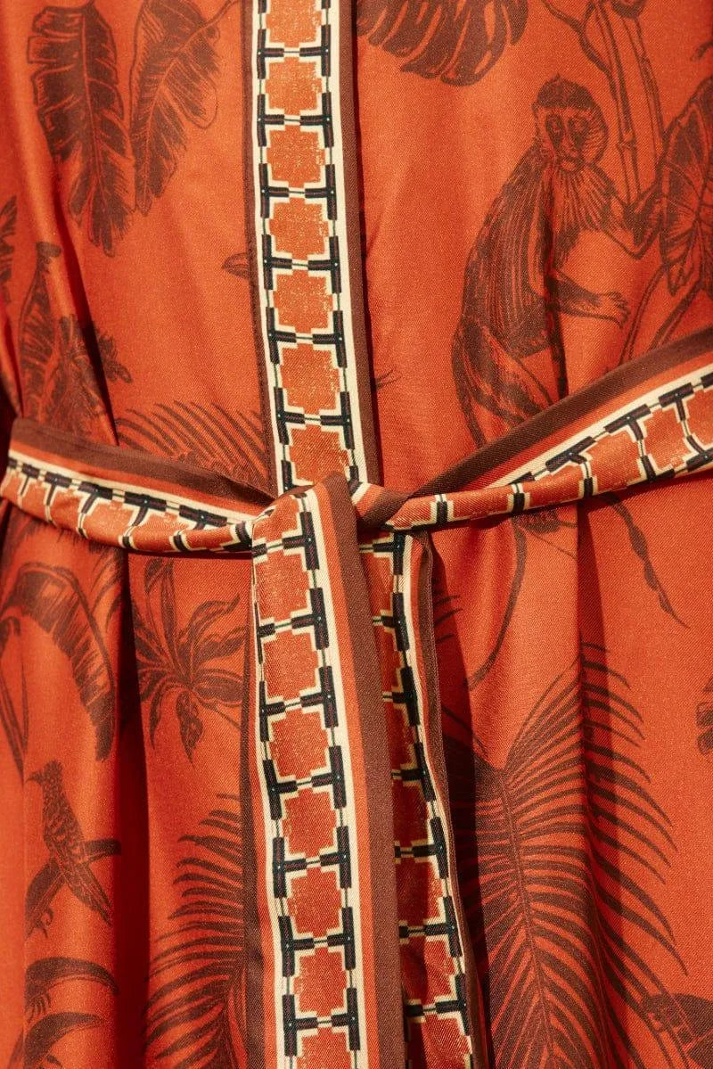 Alemais Sustainable Florence-Shirt close up worn by model LUXAMORE