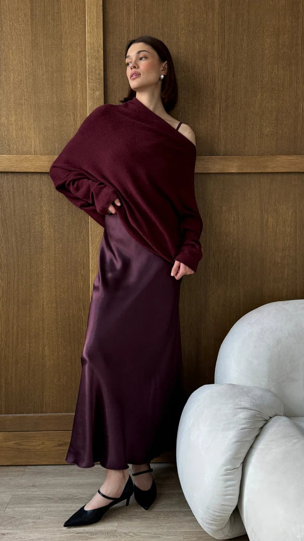 Charli - Natalie Asymmetric knit Sweater - Burgundy LUXAMORE  