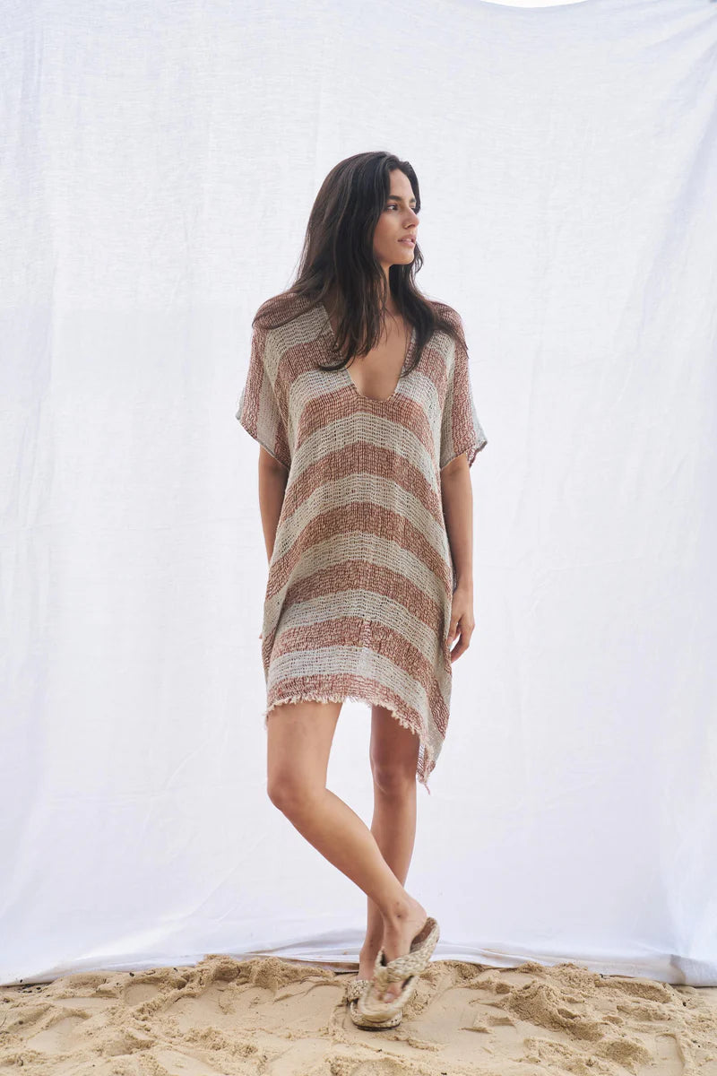 Woman Wearing Estilo Emporio Cuadra Top + Dress Pescatore Sky Blue Chocolate - Dress LUXAMORE