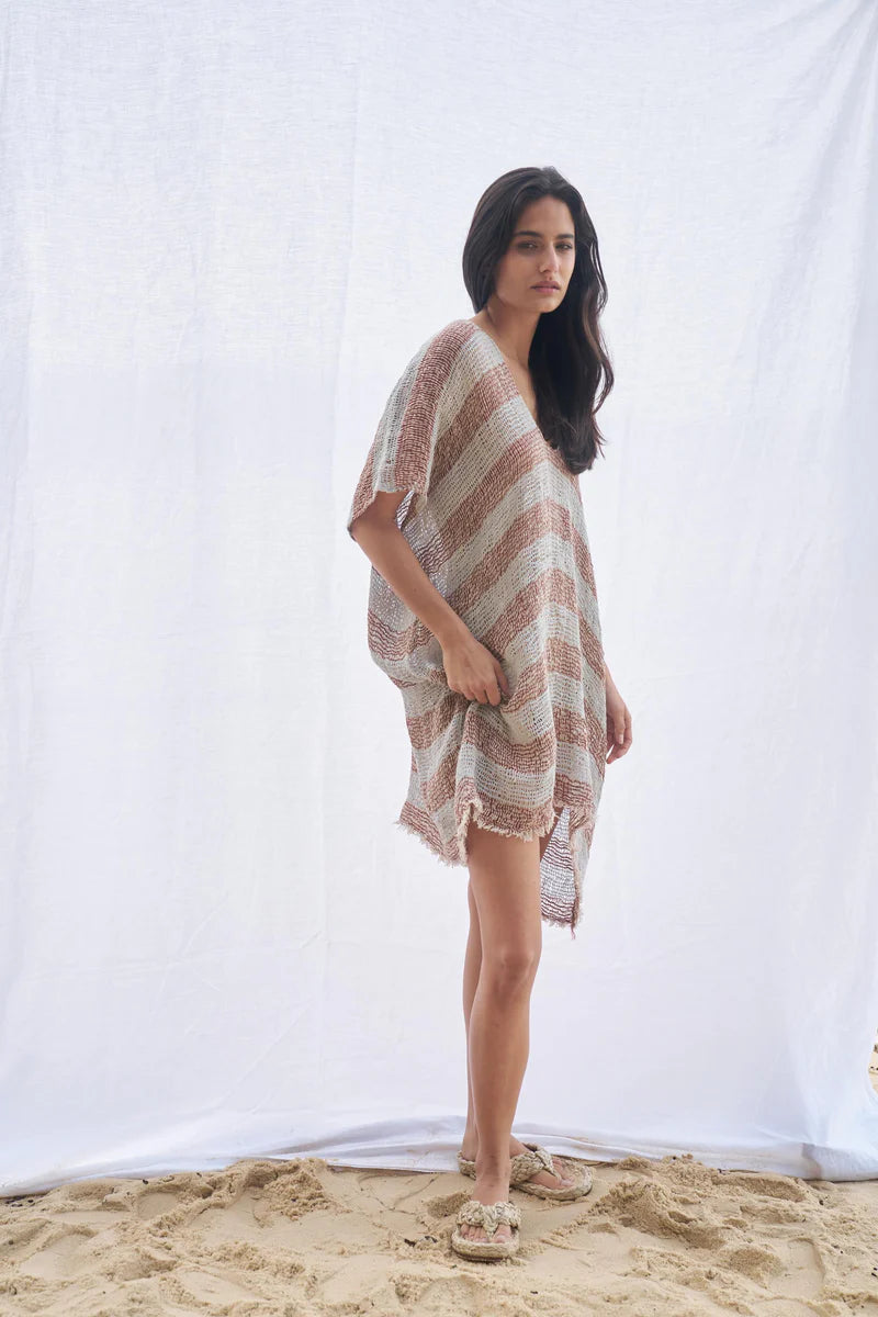 Woman Wearing Estilo Emporio Cuadra Top + Dress Pescatore Sky Blue Chocolate - Dress LUXAMORE