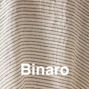 Woman Wearing Estilo Emporio Pirata Kaftan - Dress LUXAMORE