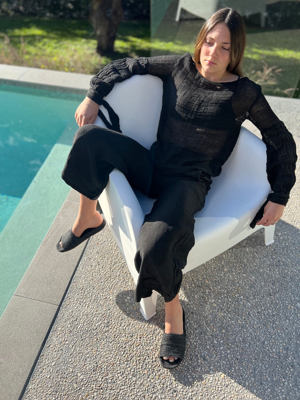Woman Wearing Estilo Emporio Stevie Top - Black - Tops LUXAMORE