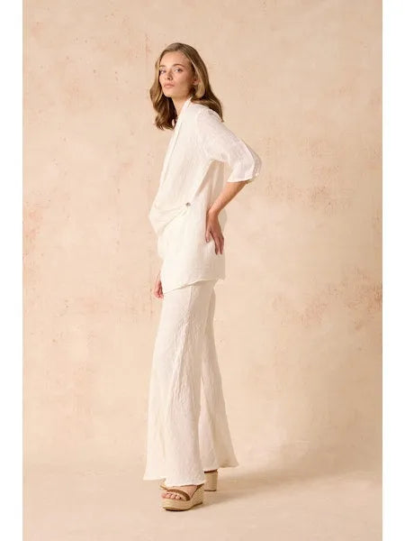 Woman Wearing Estilo Emporio Greco Top - Top LUXAMORE