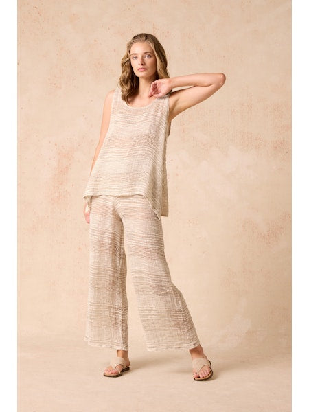 Woman Wearing Estilo Emporio Mini Emilio Top - Tosca - Top LUXAMORE