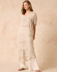 Woman Wearing Estilo Emporio Neve Linen Dress -Tela Atena Panna - Dress LUXAMORE