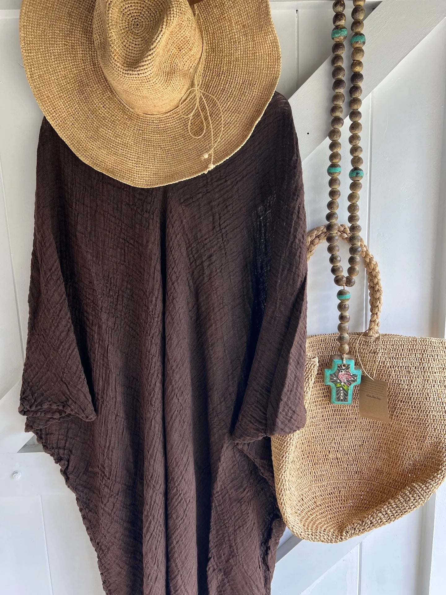 Woman Wearing La Bottega di Brunella Linen Dress Fausta Garzata - Chocolate - Dress LUXAMORE