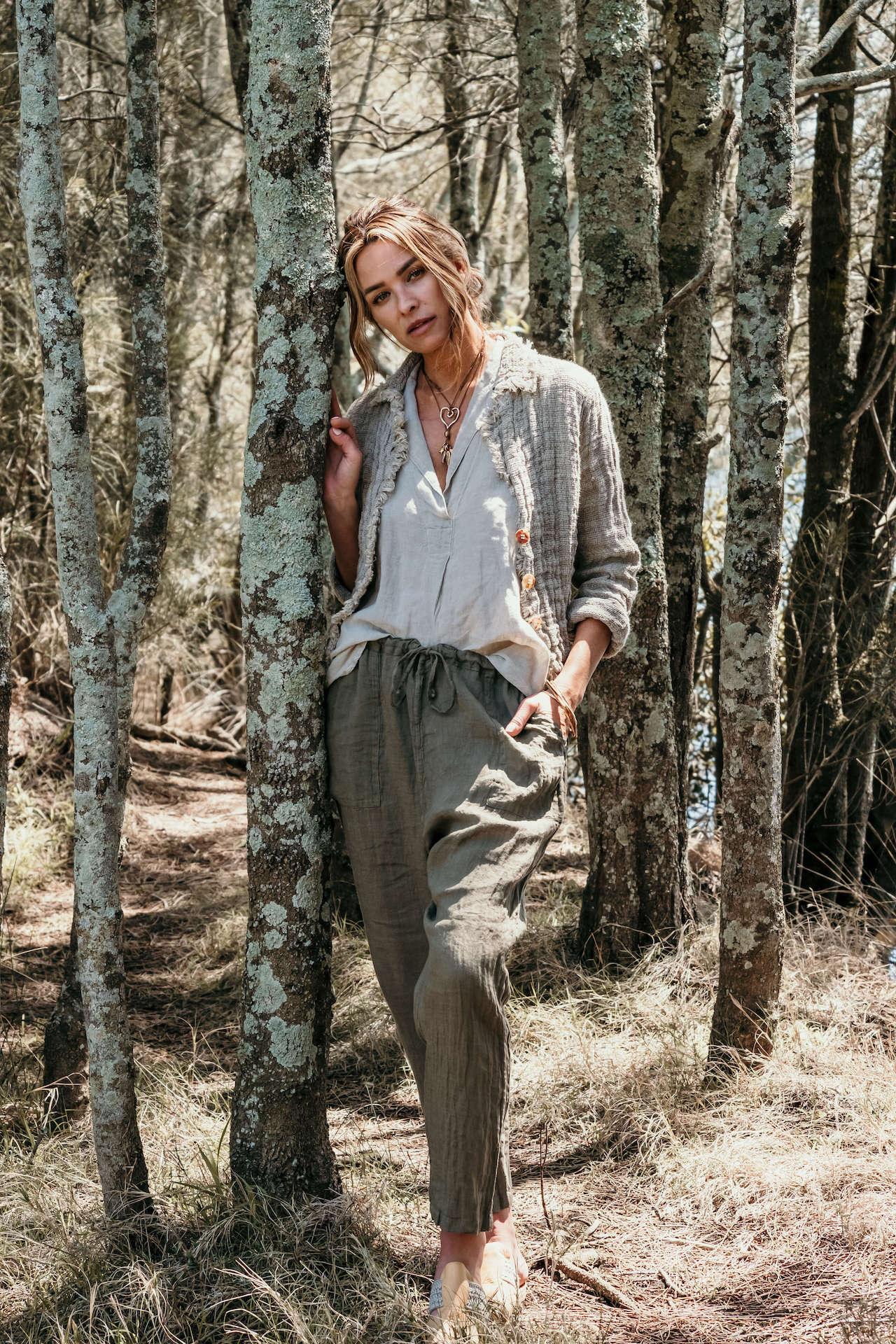 La Bottega di Brunella Pantalone Agathos Linen Pants - Fossil LUXAMORE  