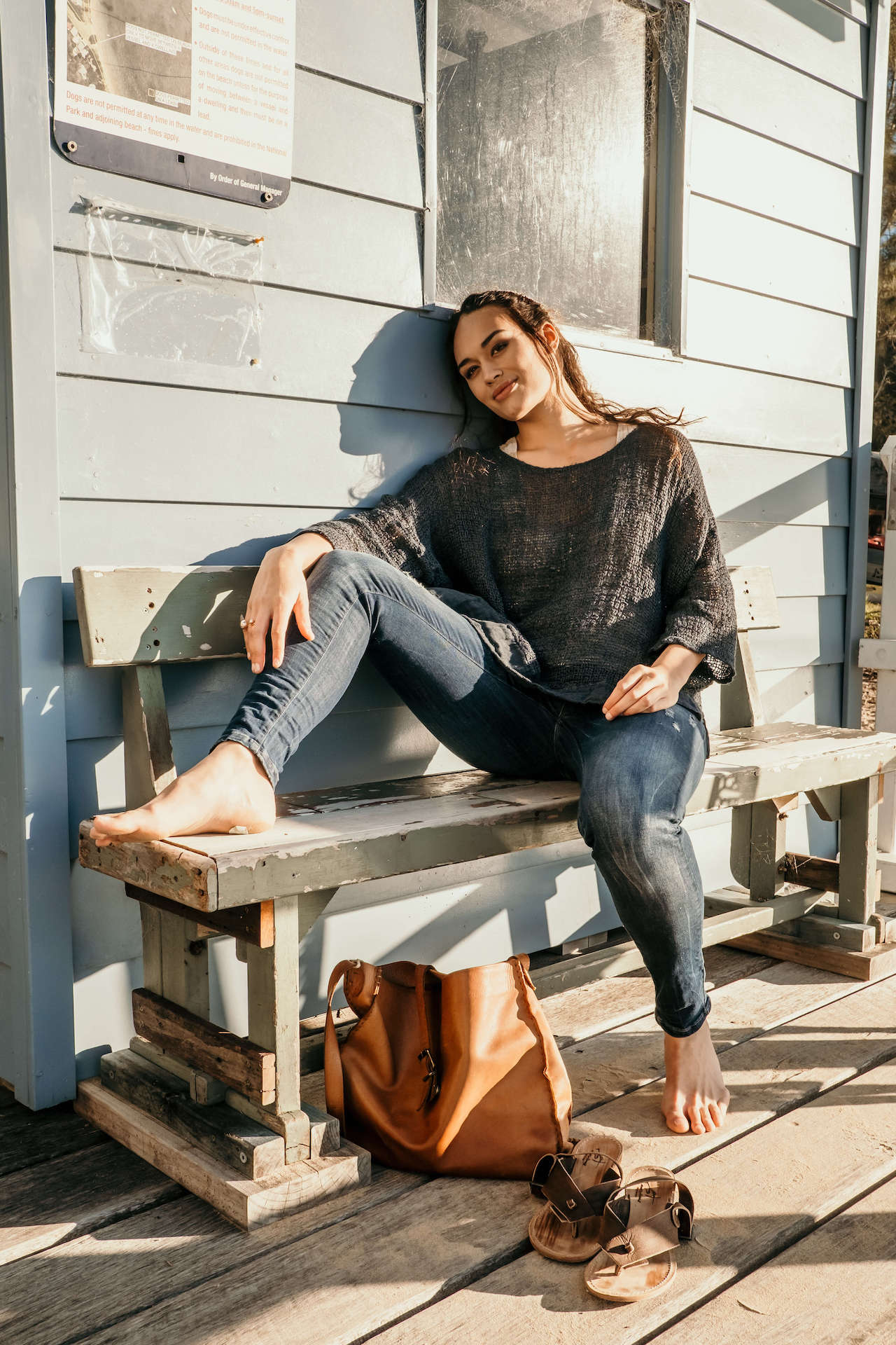Woman Wearing La Bottega di Brunella Top Maglia Europa - Campagna Blu - Tops LUXAMORE