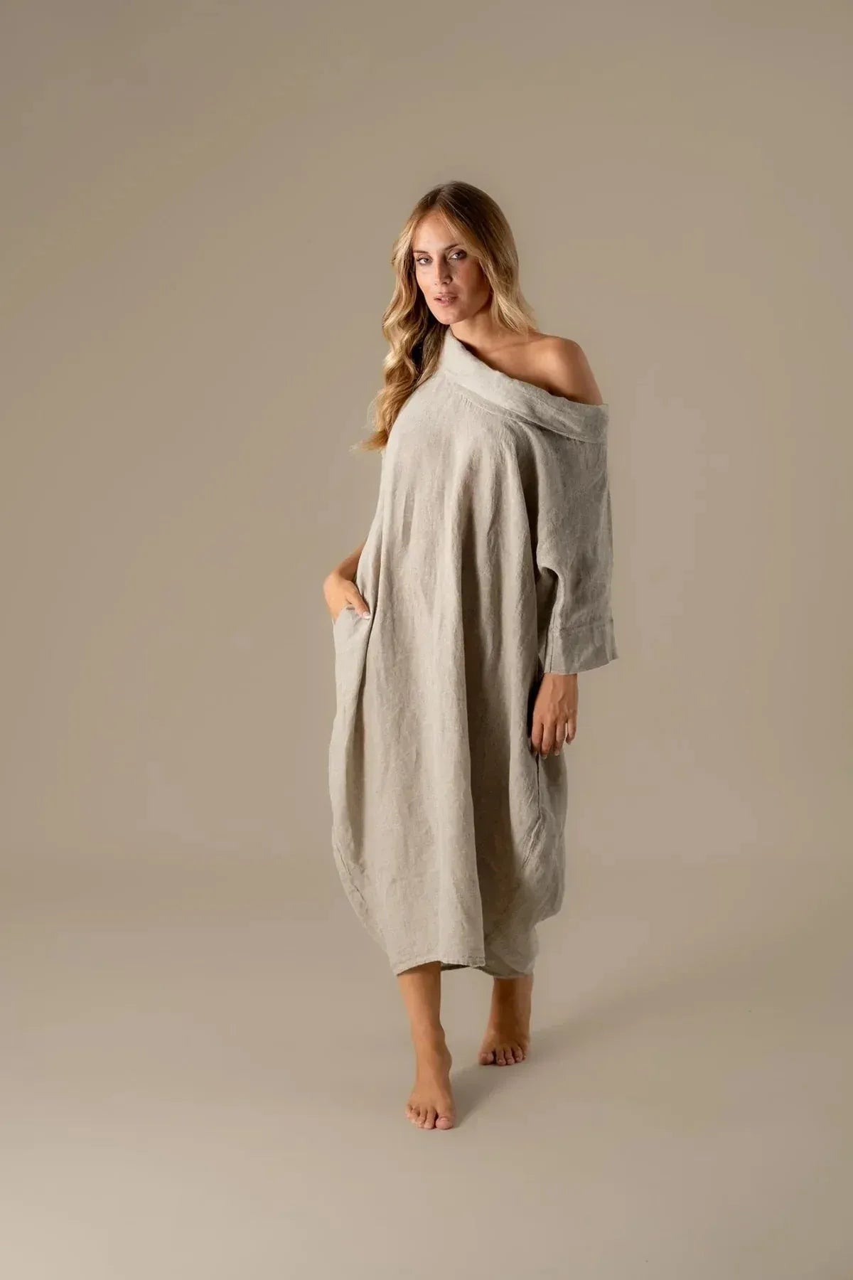 La Bottega di Brunella VESTITO SULTANO - Blue worn by model in natural setting LUXAMORE 