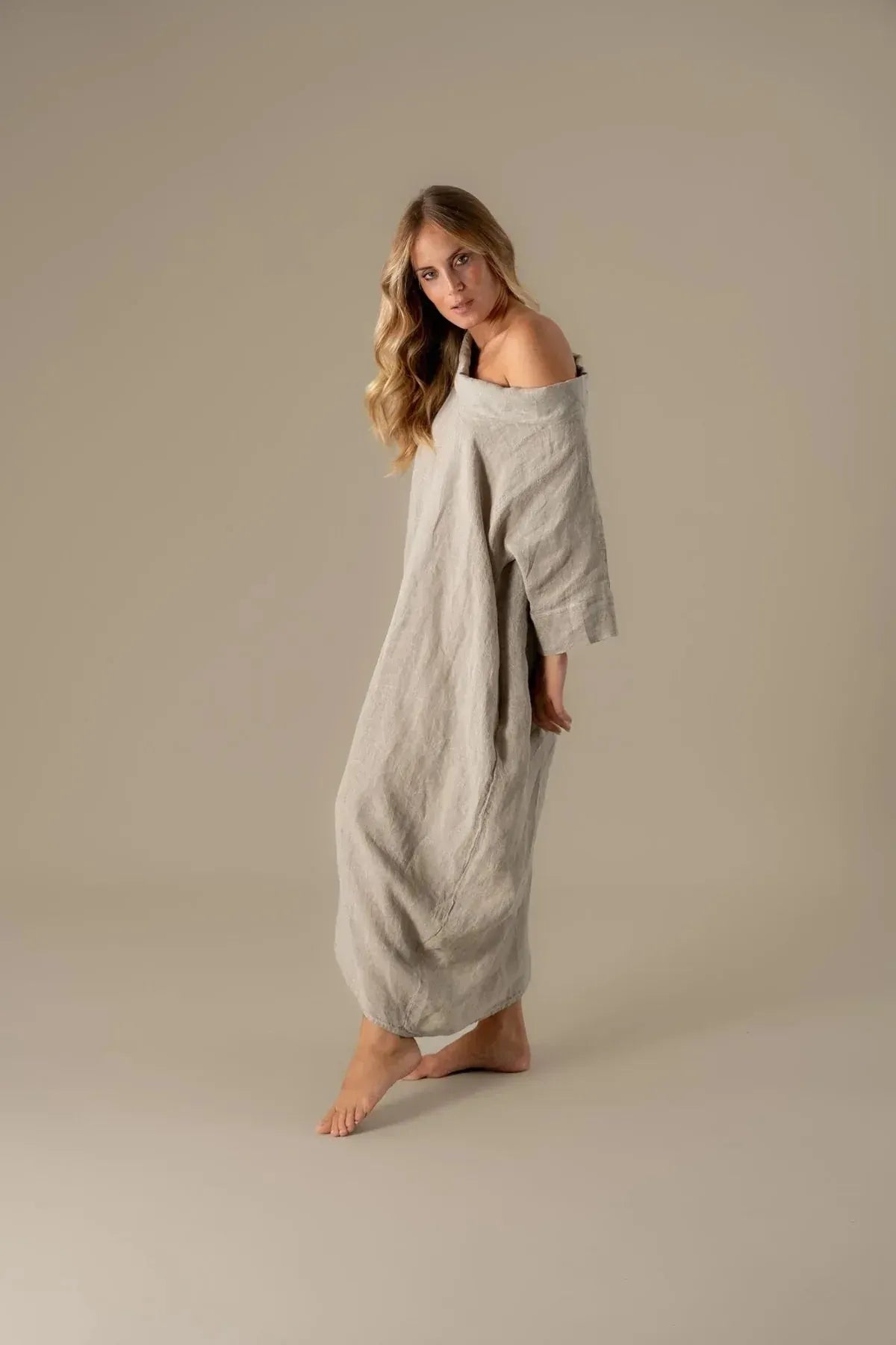 La Bottega di Brunella VESTITO SULTANO - Blue worn by model in natural setting LUXAMORE 