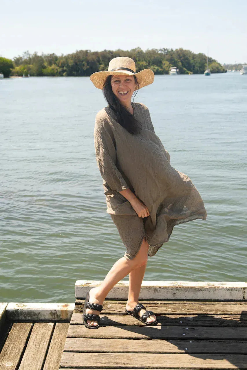 Woman Wearing La Bottega di Brunella Linen Dress Vestito Fausta Garzata - Fossil - Dress LUXAMORE