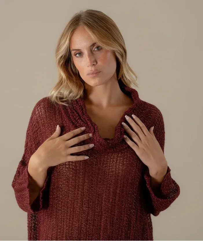 La Bottega di Brunella VESTITO SHARM - Egitto Maron worn by model in natural setting LUXAMORE 