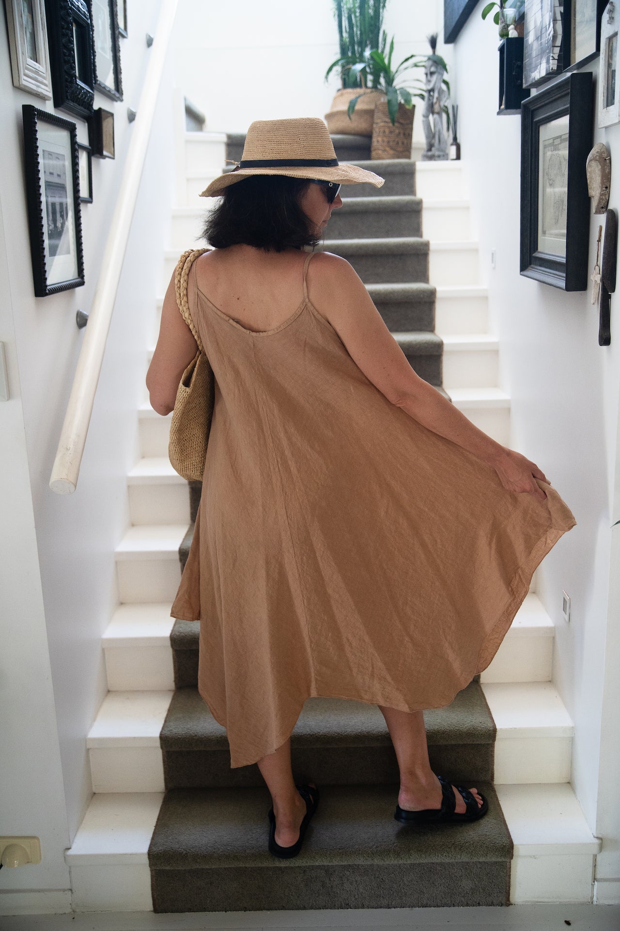 Woman Wearing Linen Dress Maxi Made in Italy - Camel - One size - Dress LUXAMORE