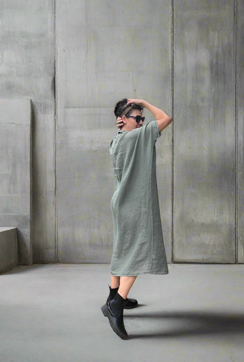 Woman Wearing Linen Dress Oversize Maxi Kaftan Made in Italy Olive - Dress LUXAMORE