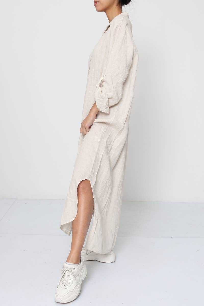 Woman Wearing Linen Shirtdress, Button-Up, Maxi Made in Italy Beige - Dress LUXAMORE