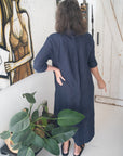 Woman Wearing Linen Shirtdress, Button-Up, Maxi Made in Italy Navy - Dress LUXAMORE