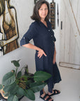 Woman Wearing Linen Shirtdress, Button-Up, Maxi Made in Italy Navy - Dress LUXAMORE