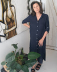 Woman Wearing Linen Shirtdress, Button-Up, Maxi Made in Italy Navy - Dress LUXAMORE