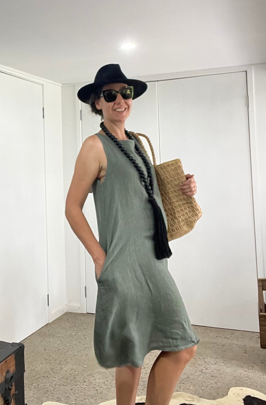 Woman Wearing Linen Dress Pockets Midi Made in Italy Olive - Dress LUXAMORE