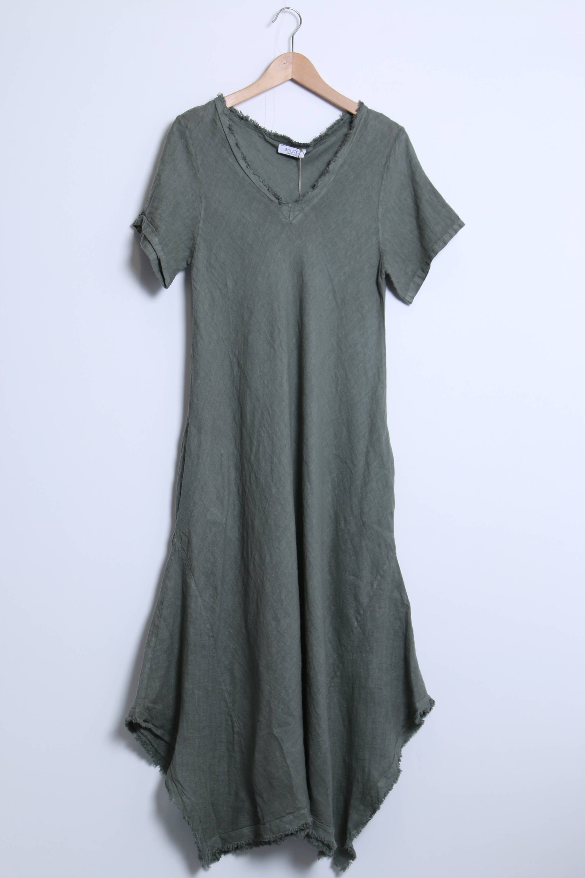 Woman Wearing Linen Dress Maxi Bias Cut Made in Italy - Khaki - One size - Dress LUXAMORE