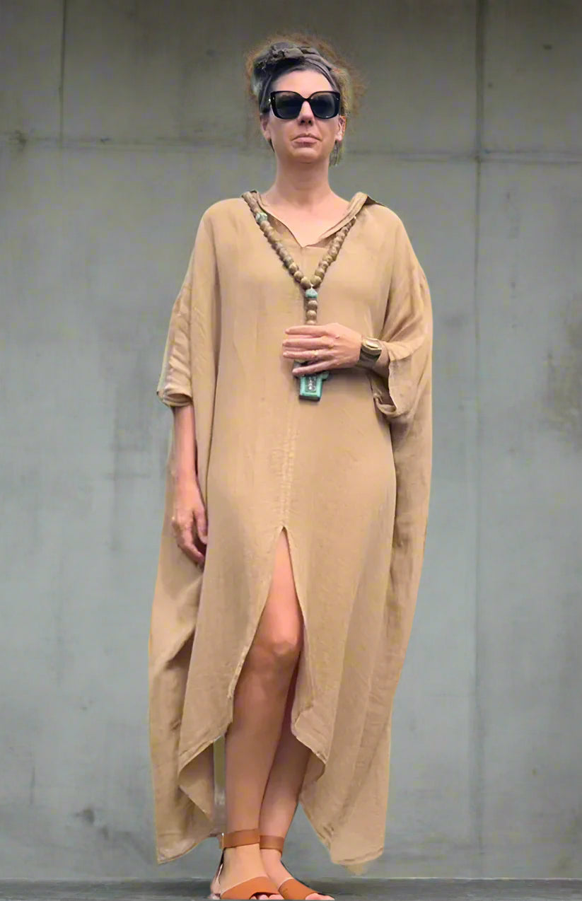 Woman Wearing Linen Dress Oversize Maxi Kaftan Made in Italy Caramel - Dress LUXAMORE