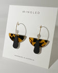 Woman Wearing Mingled Deco Hoop - Honey Tortoise Shell and Matte Black - Earrings LUXAMORE