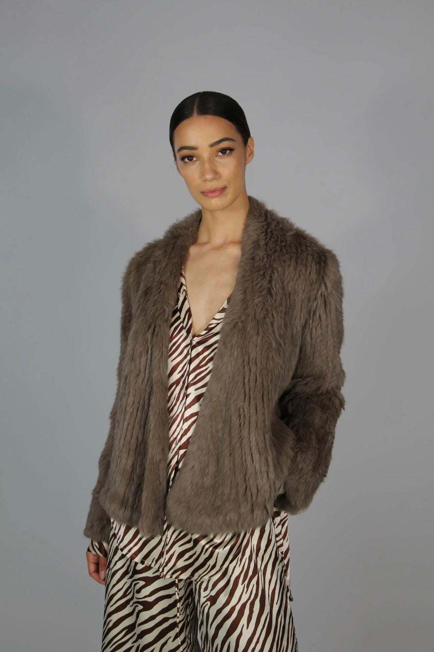 Woman Wearing Mode &amp; Affaire Cascade Fur Coat - Portobello - jacket LUXAMORE