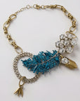 Orna Curio Vintage Bespoke Lagoon Leaf Statement Necklace - LUXAMORE -necklace-One of a Kind – Hand-crafted Necklace This exquisite necklace is a unique blend of vintage and modern elements, hand-crafted in Perth, WA. A symbol of the impeccable beauty and craftsmanship of Orna Curio Jewellery. Measurements: 60cm Adjustable Materials: Vintage Elements with Vintage Gold Plated Alloy