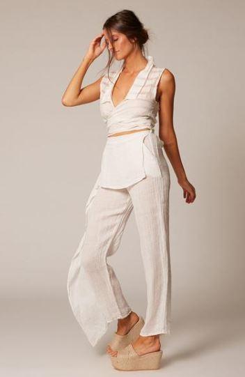 Woman Wearing Estilo Emporio Coco Pant - Pants LUXAMORE