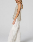 Woman Wearing Estilo Emporio Pocket Pant - Pants LUXAMORE