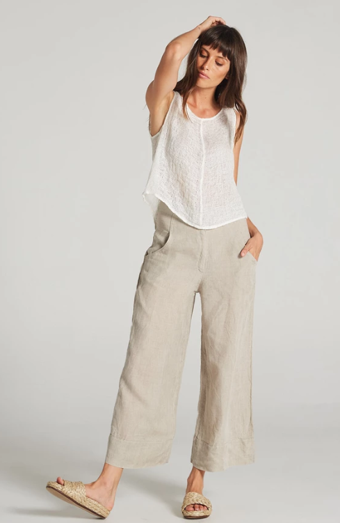 Woman Wearing Estilo Emporio Tropez Pant - Pants LUXAMORE